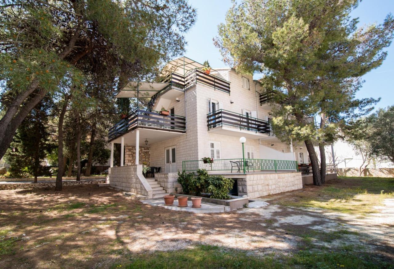 סופטאר Apartments Pinija מראה חיצוני תמונה