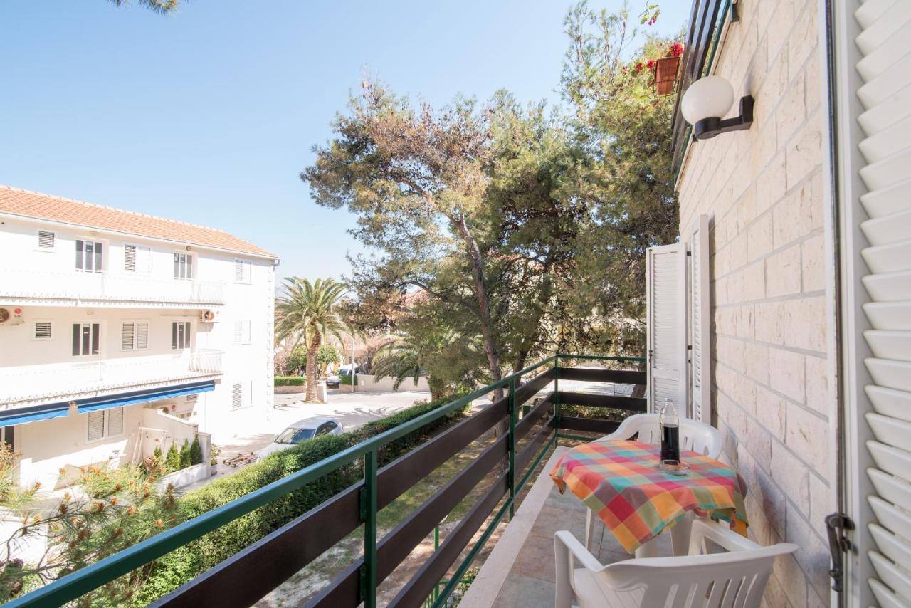 סופטאר Apartments Pinija מראה חיצוני תמונה